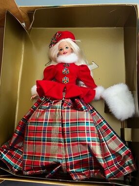 1996 Jewel Princess Barbie - Winter Princess Collection